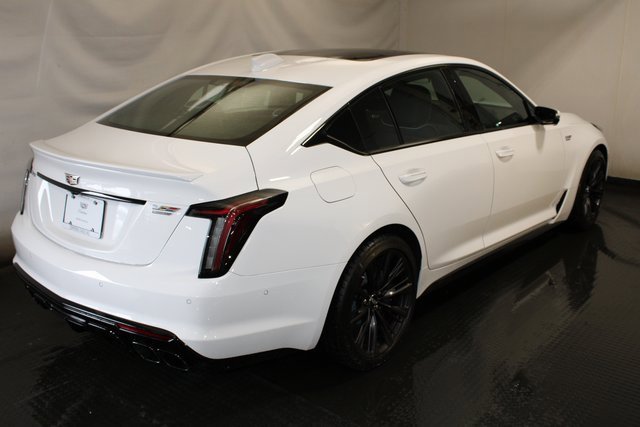 2025 Cadillac CT5 photo 4