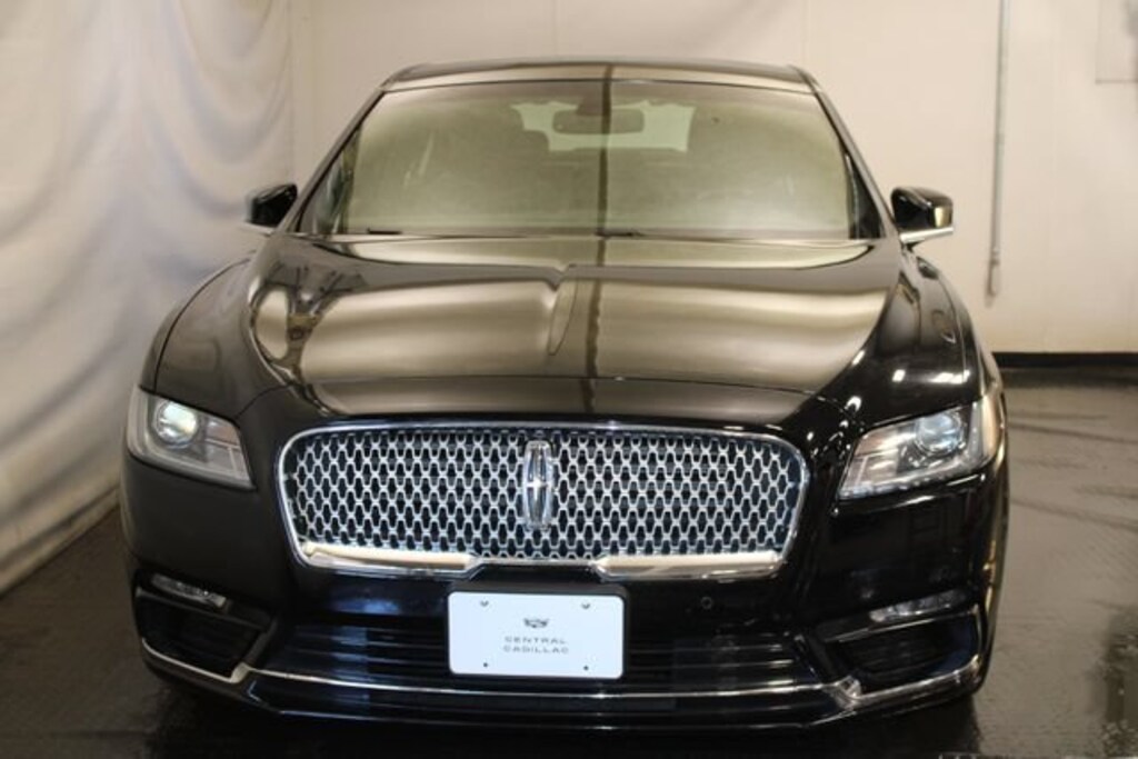 Used 2017 Lincoln Continental Select
