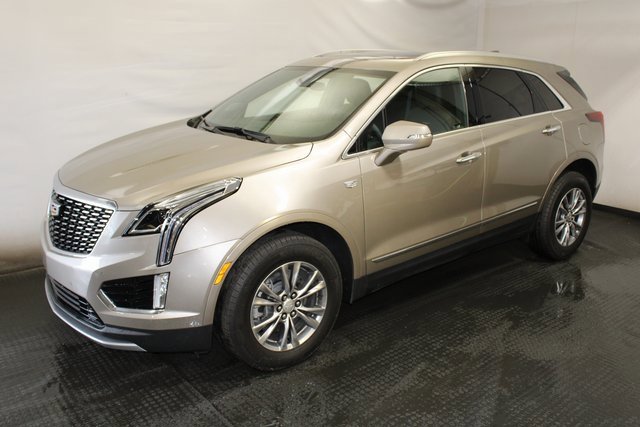 Used 2022 Cadillac XT5 Premium Luxury with VIN 1GYKNDRS9NZ153883 for sale in Cleveland, OH