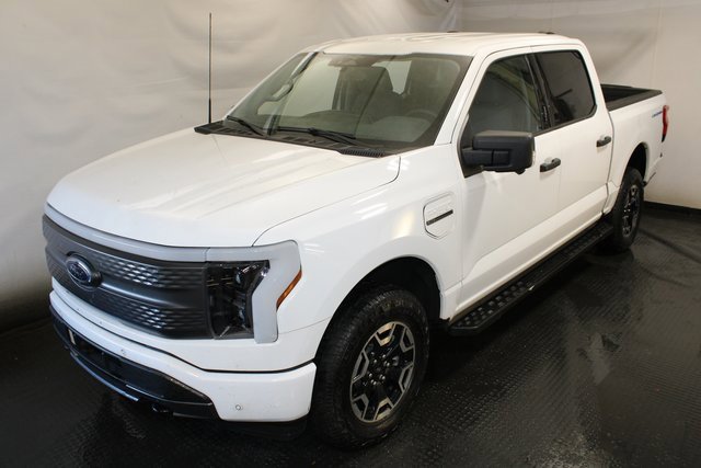 2023 Ford F-150 Lightning XLT