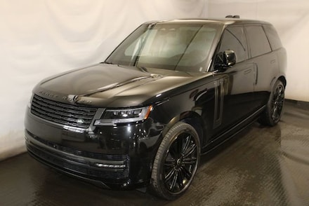 2025 Land Rover Range Rover P400 SE SUV