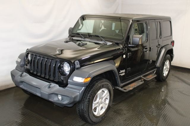 2019 Jeep Wrangler Sport S's photo