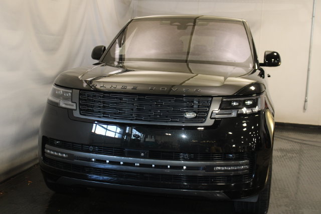 Used 2023 Land Rover Range Rover SE