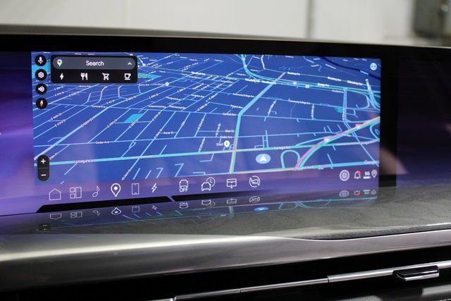 2025 Cadillac Escalade IQ Luxury 1 - Photo 18