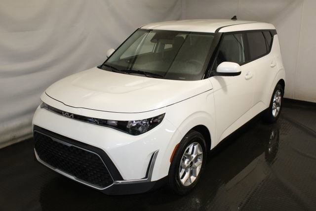 2025 Kia Soul 2.0L LX IVT's photo