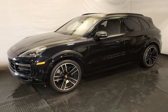 Used 2022 Porsche Cayenne Turbo with VIN WP1AF2AY6NDA44313 for sale in Cleveland, OH