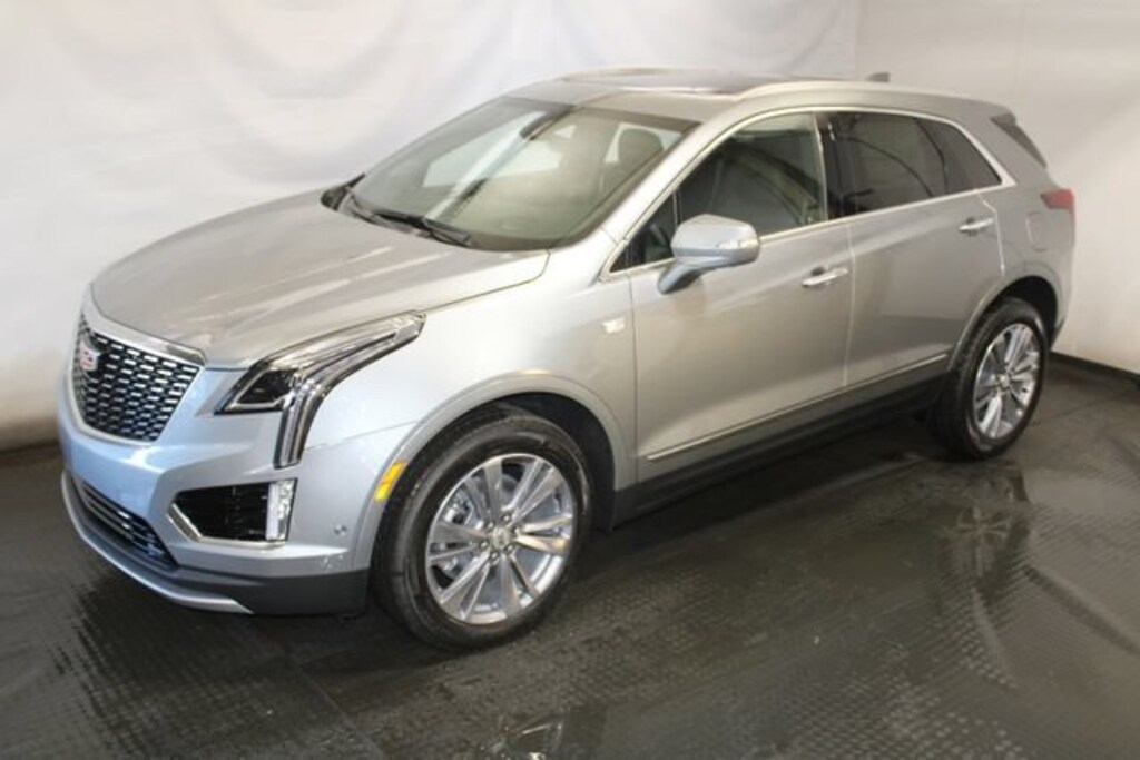 New 2026 CADILLAC XT5 Premium Luxury SUV