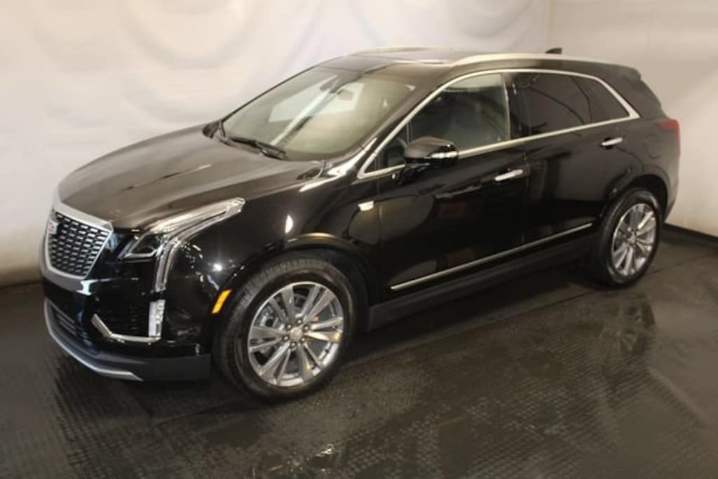 New 2026 CADILLAC XT5 Premium Luxury SUV