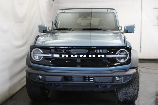 2021 Ford Bronco Outer Banks photo 3