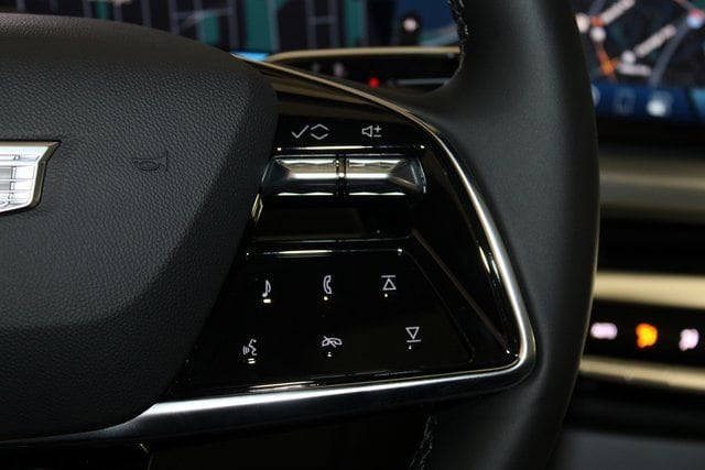 2026 Cadillac LYRIQ Luxury - Photo 25