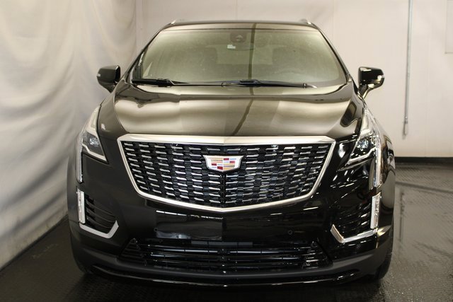 2025 Cadillac XT5 Luxury photo 3