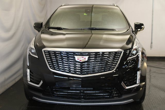 2025 Cadillac XT5 Premium Luxury photo 3