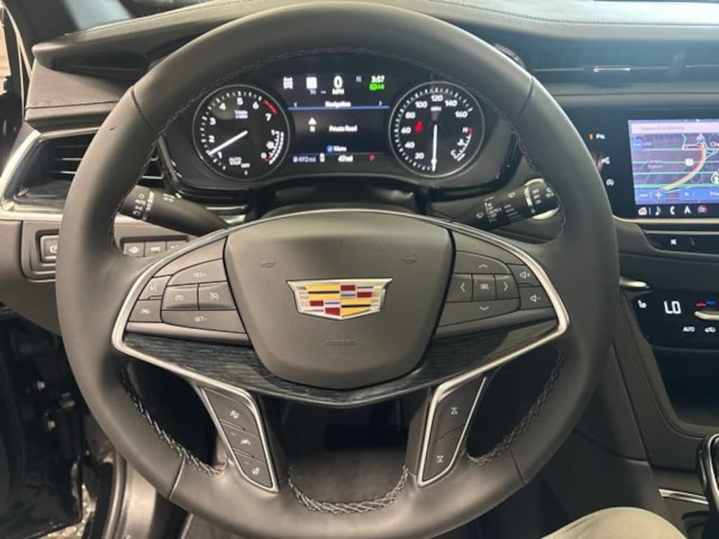 New 2026 CADILLAC XT5 Premium Luxury SUV