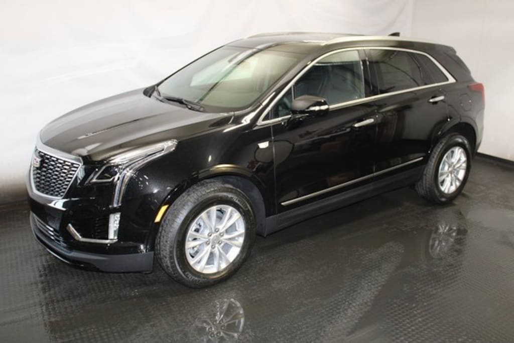 New 2026 CADILLAC XT5 Luxury SUV