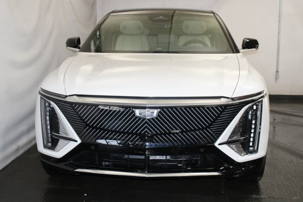 Certified 2024 CADILLAC Lyriq Luxury 3 SUV