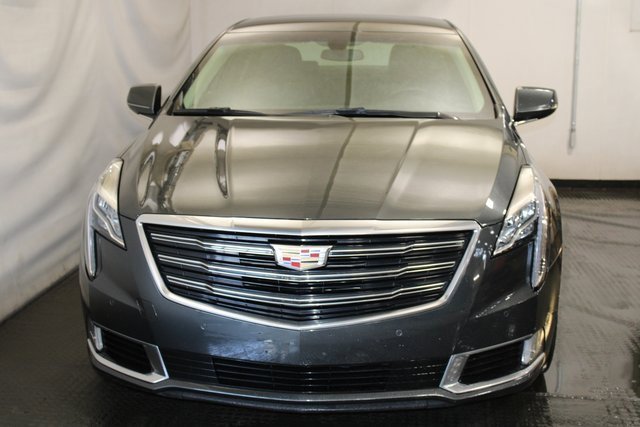 2018 Cadillac XTS Luxury photo 3