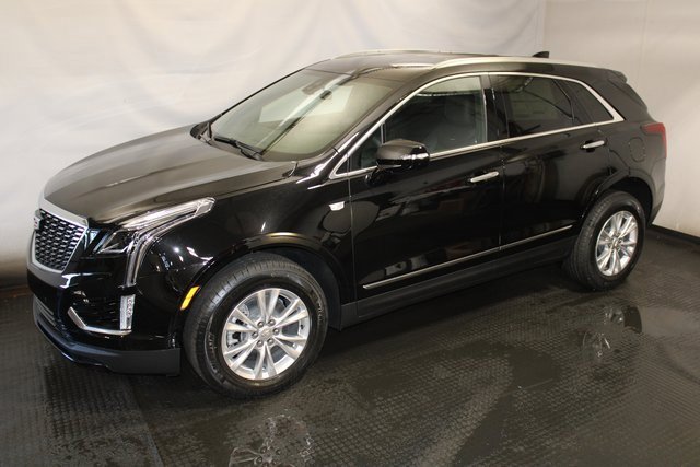 2026 Cadillac XT5 Luxury photo 2
