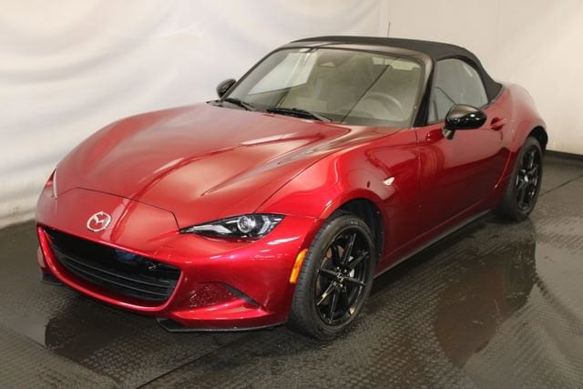 2025 Mazda MX-5 Miata Sport's photo