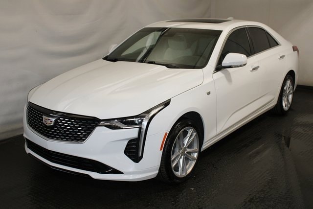 2023 Cadillac CT4 Luxury's photo