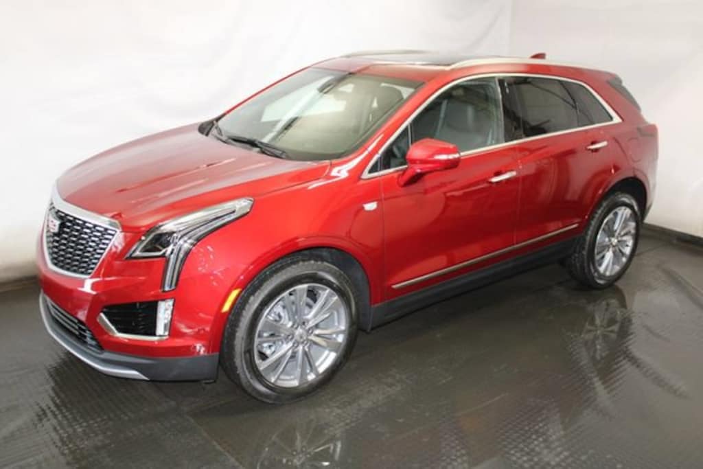 New 2026 CADILLAC XT5 Premium Luxury SUV