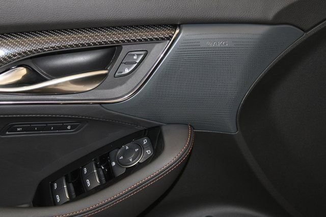 2026 Cadillac CT5 V-Series - Photo 34