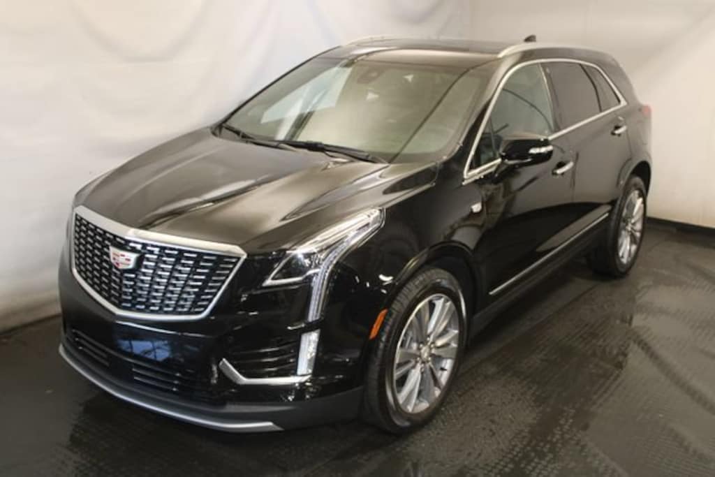 New 2026 CADILLAC XT5 Premium Luxury SUV