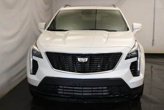 2023 Cadillac XT4 Sport photo 3