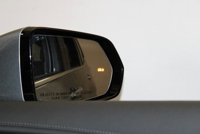 2025 Cadillac XT6 Luxury - Photo 25