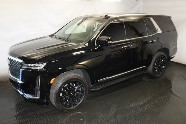 2024 Cadillac Escalade Premium Luxury photo 2