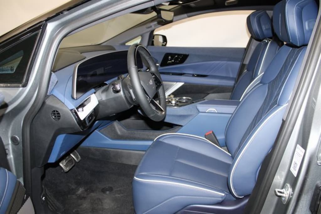 New 2026 CADILLAC OPTIQ Premium Sport SUV