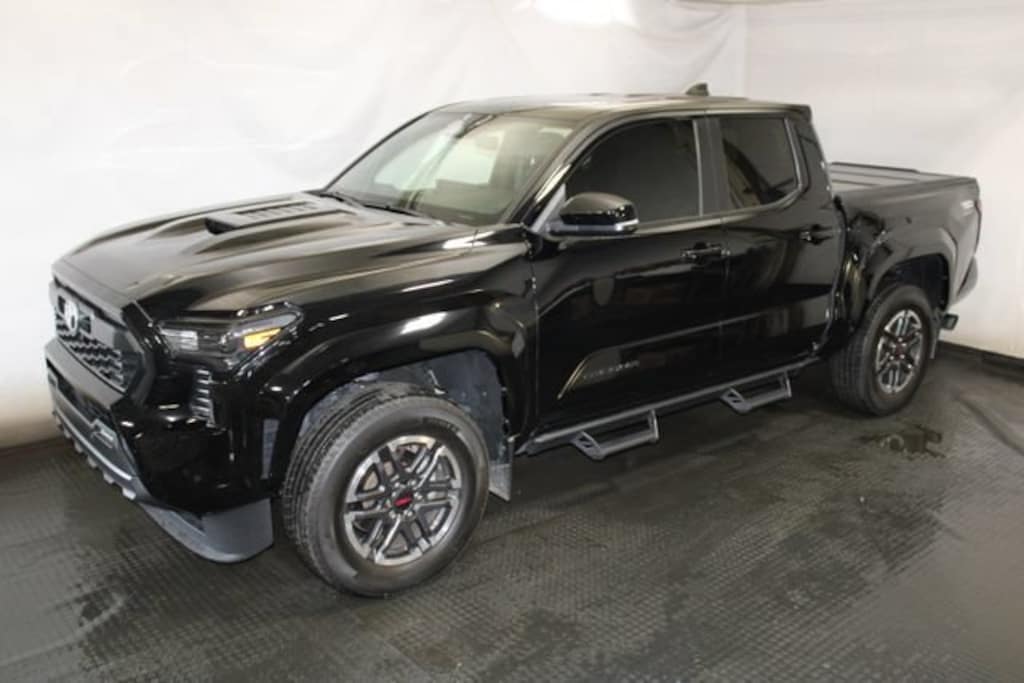 Used 2024 Toyota Tacoma TRD Sport Truck