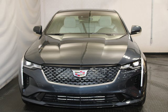 2025 Cadillac CT4 Premium Luxury photo 3