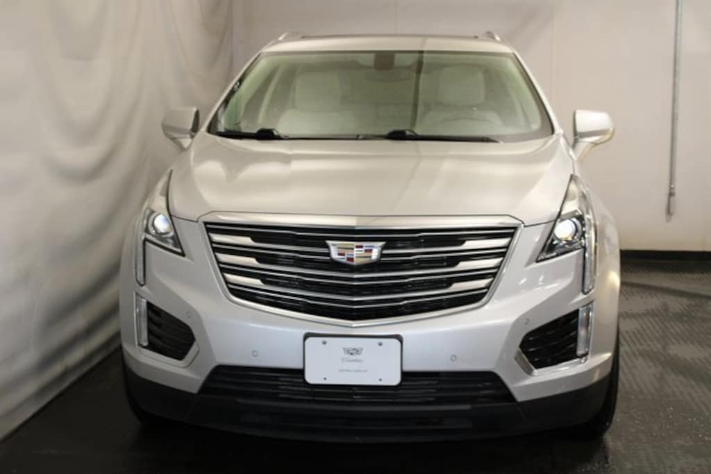 Used 2017 CADILLAC XT5 Luxury AWD SUV