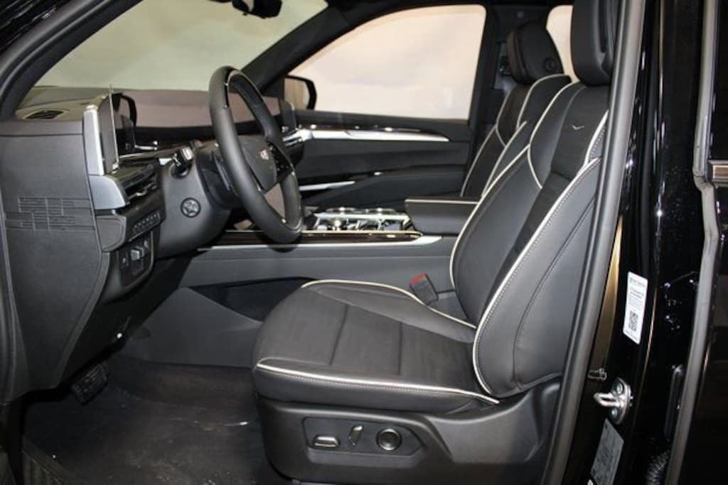 New 2026 CADILLAC Escalade ESV Luxury SUV