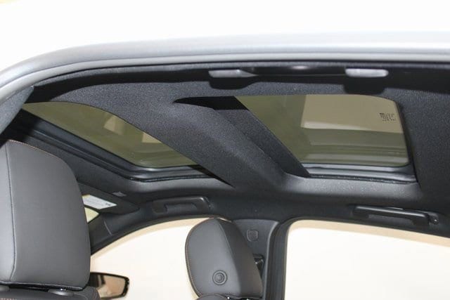 2026 Cadillac CT5 V-Series - Photo 10