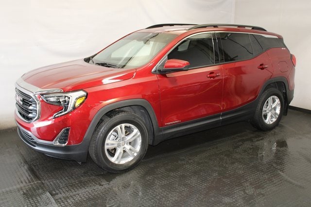 Used 2019 GMC Terrain SLE with VIN 3GKALTEV0KL155756 for sale in Cleveland, OH