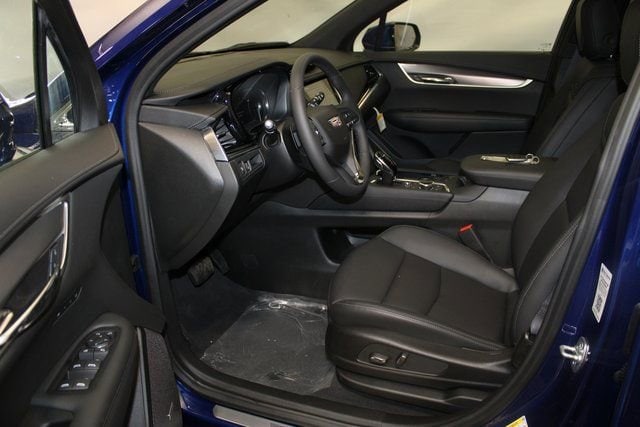 2025 Cadillac XT6 Luxury - Photo 4