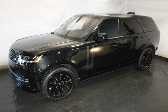 Used 2023 Land Rover Range Rover SE