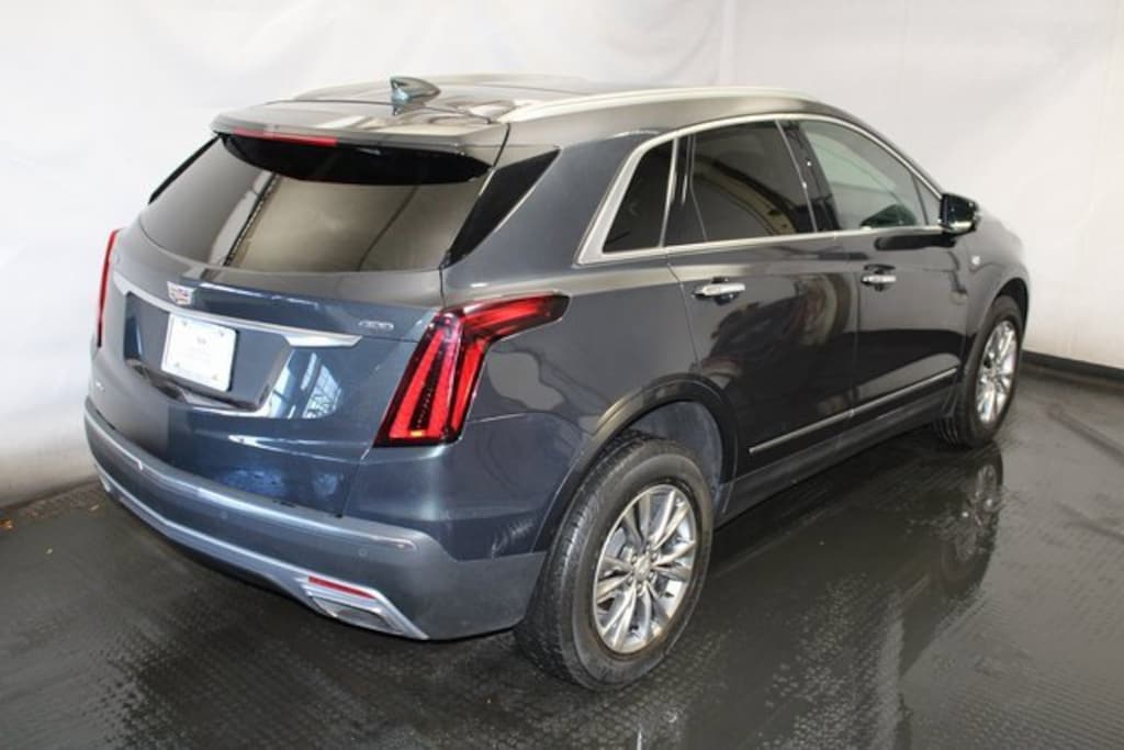 Used 2022 CADILLAC XT5 Premium Luxury SUV