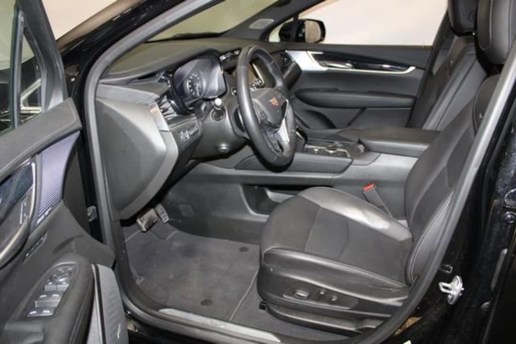 Certified 2024 CADILLAC XT5 Premium Luxury SUV