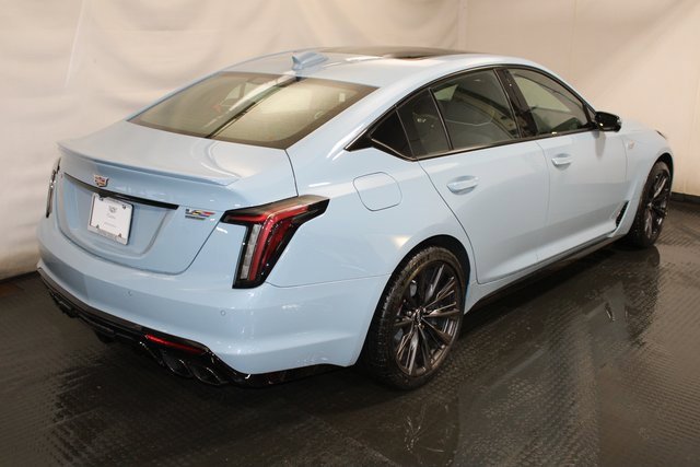 2025 Cadillac CT5 photo 4