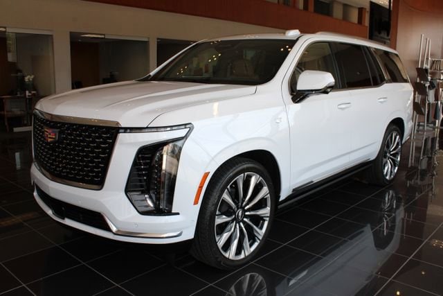 2026 Cadillac Escalade Luxury 4WD's photo