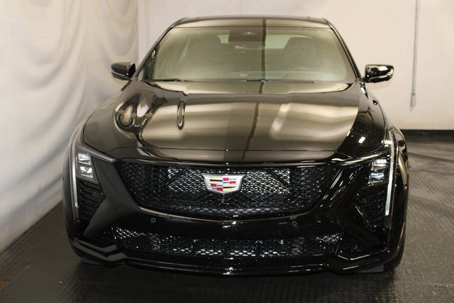 2026 Cadillac CT5 V photo 3