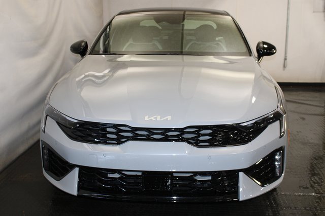 2025 Kia K5 GT-Line photo 3