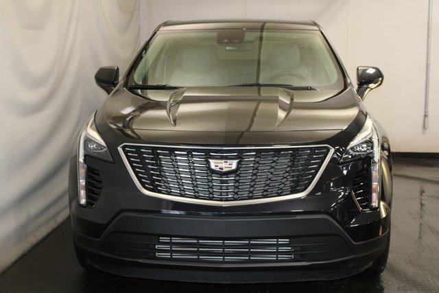 2022 Cadillac XT4 Luxury photo 3