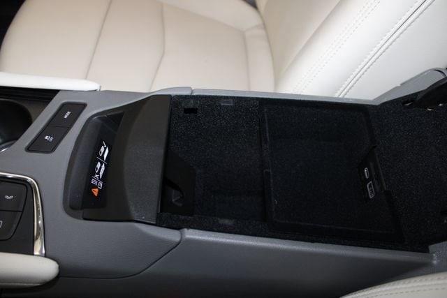 2026 Cadillac XT5 Premium Luxury - Photo 30