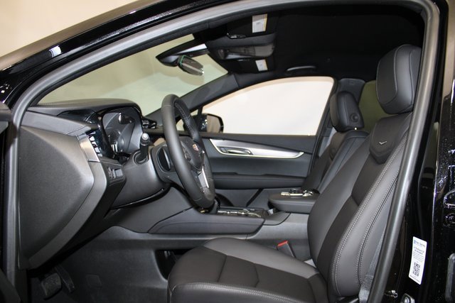 2026 Cadillac XT5 Luxury photo 4