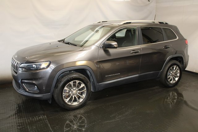 2020 Jeep Cherokee Latitude photo 2