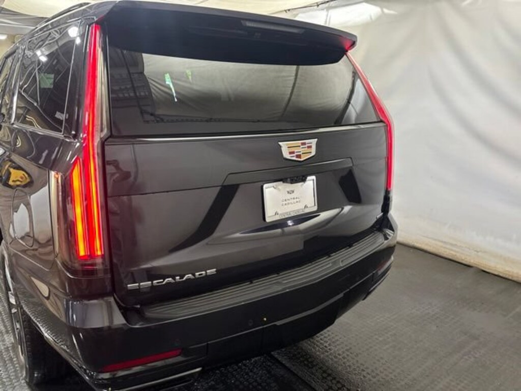 New 2026 CADILLAC Escalade Sport SUV