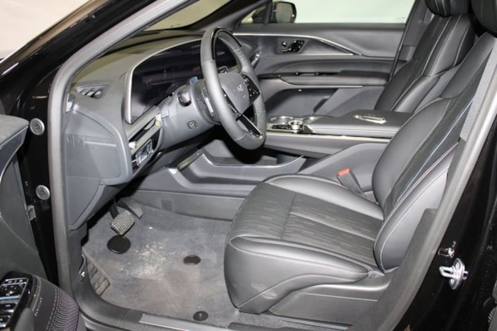 New 2026 CADILLAC LYRIQ Sport SUV